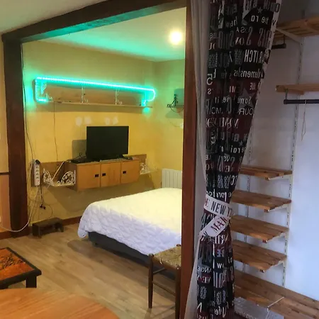 Chez Steve And Son * Goudet